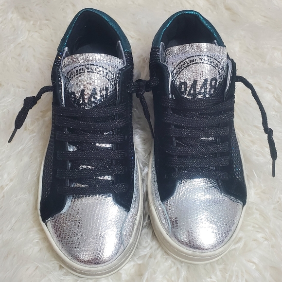 NWOT p448 silver/glass metallic slip ons size 36 - Picture 7 of 9